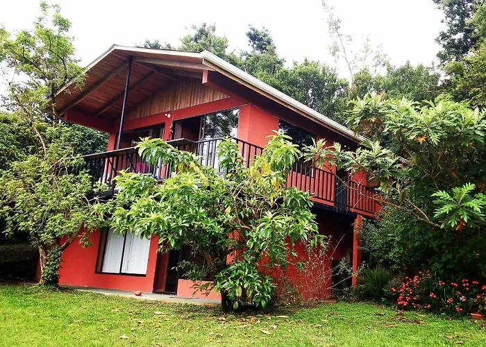 Casa De Montana Tica Linda