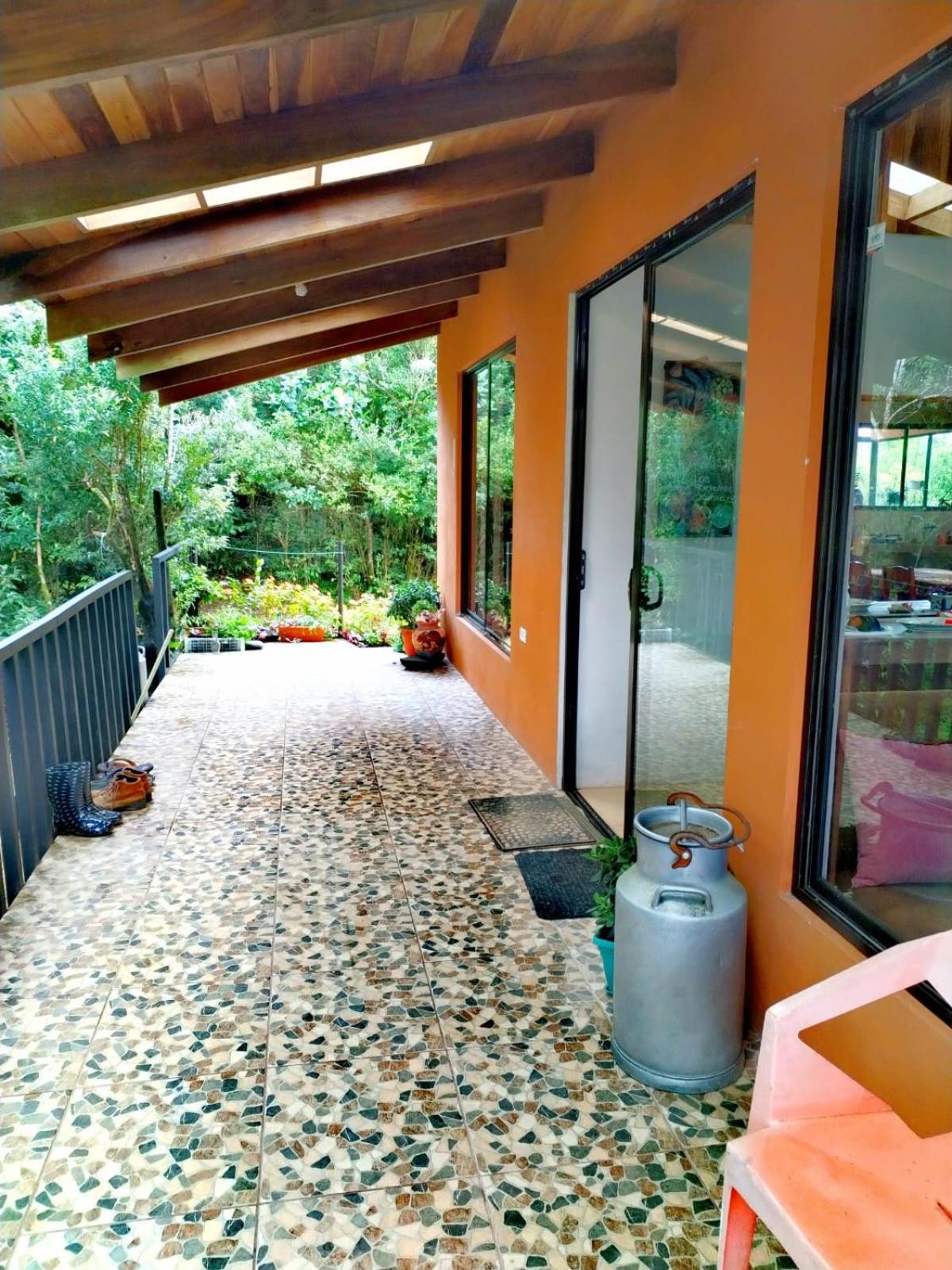 Casa De Montana Tica Linda Chalet *